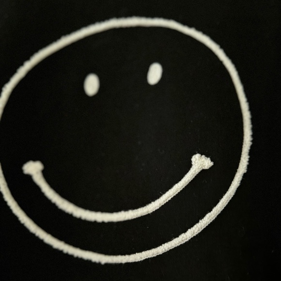 Newbury Kustom Embroidered Smiley Sweater - Picture 4 of 6